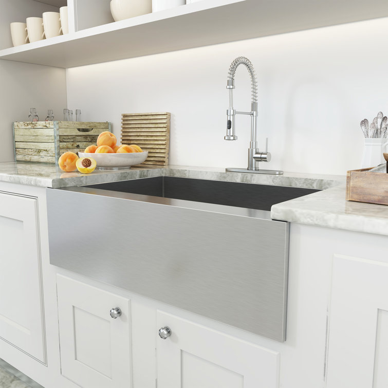 33'' Brushed Stainless Steel Farmhouse Single Bowl Kitchen Sink