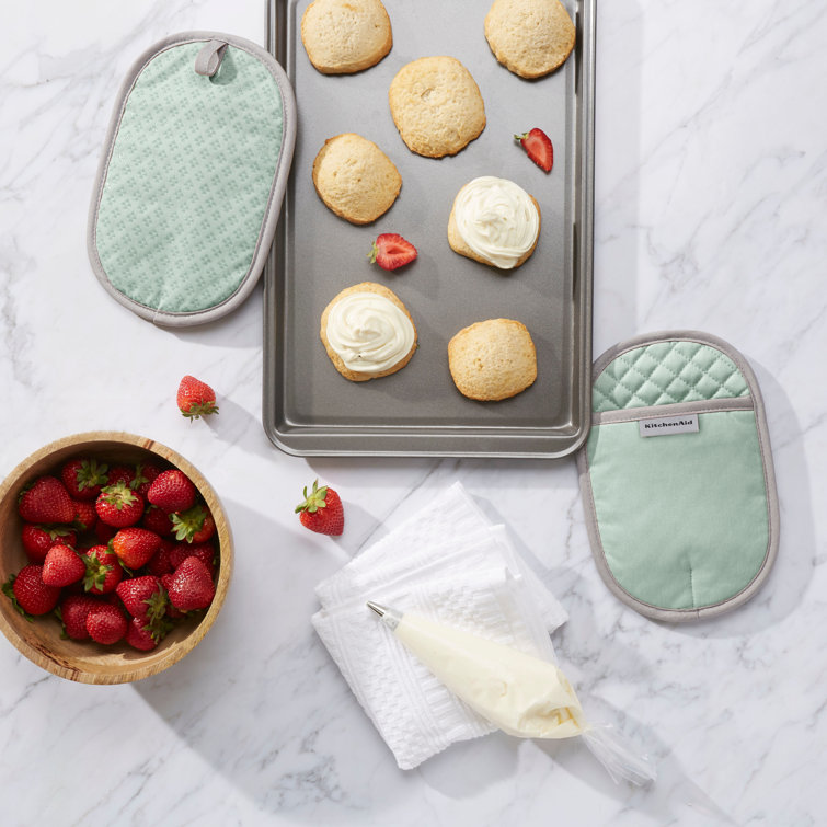 Dried Rose Silicone and Cotton Oval Pot Holder Set