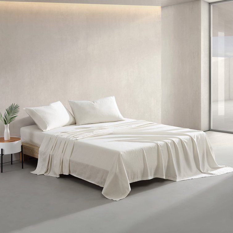 King White Organic Cotton Satin Sheet Set