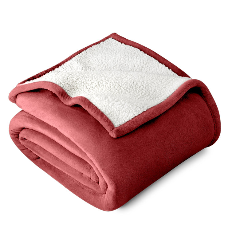 Plush Sherpa Fleece Twin/Twin XL Reversible Blanket in Dark Blue