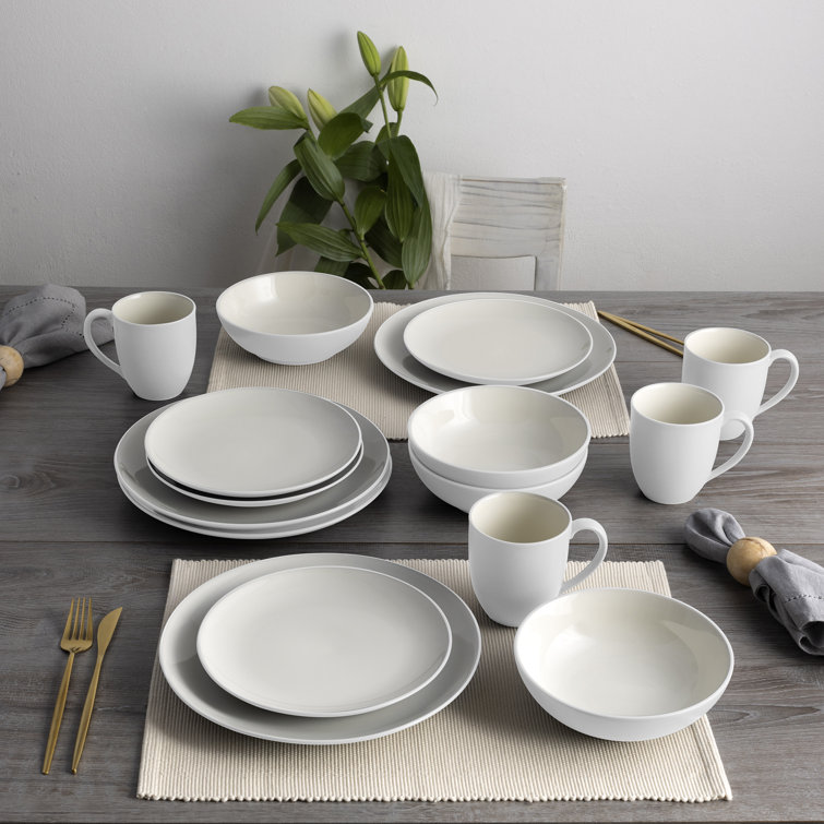 White Ceramic Minimalist Dinner Plates Set of Four