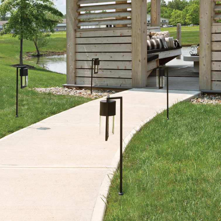 Elegant Black Aluminum LED Pathway Light with Clear Seedy Glass