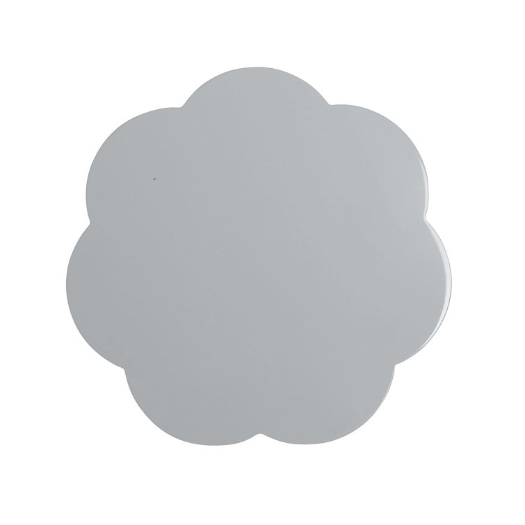 Gray Scalloped Lacquer Round Placemats, Set of 4
