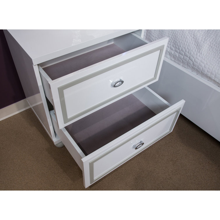 Cloud White Transitional 2-Drawer Nightstand