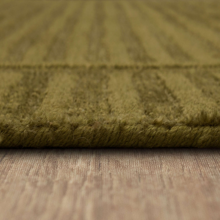 Terra Firma Moss Green Wool and Viscose 8' x 10' Area Rug