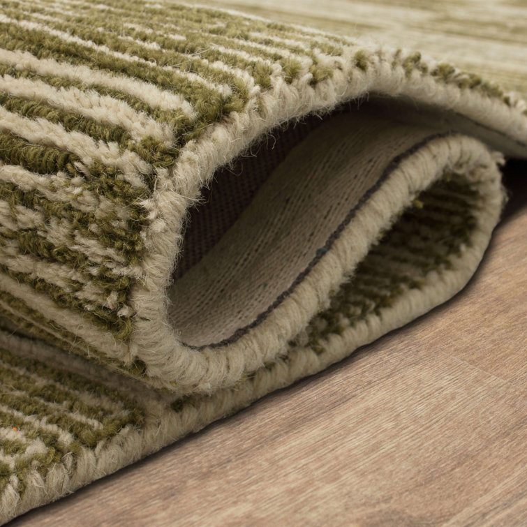 Handmade Moss Green Wool Rectangular Area Rug