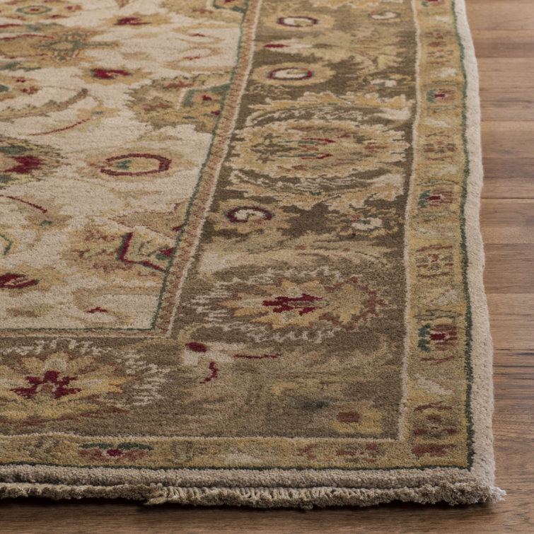 Ivory and Green Hand-Knotted Wool Oriental Rug, 6' x 9'