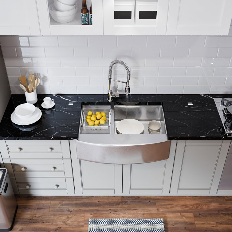 33.5'' Stainless Steel Farmhouse Double Bowl Kitchen Sink