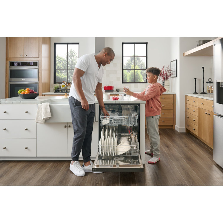 24'' Stainless Steel Front Control Dishwasher with Dynamic Dry