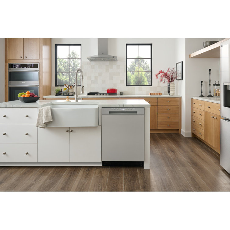24'' Stainless Steel Front Control Dishwasher with Dynamic Dry
