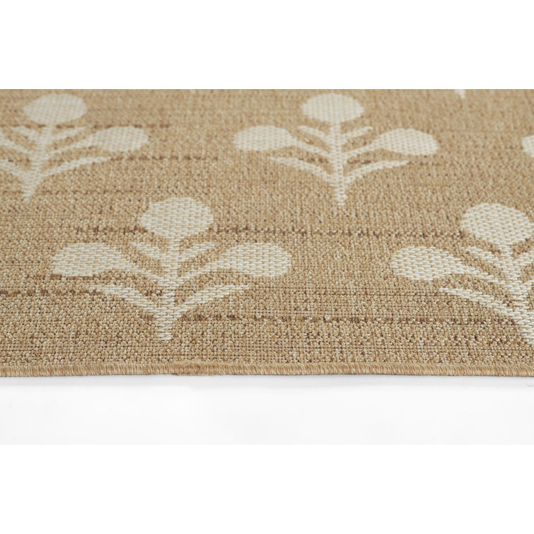 Saybrook Beige Diamond Pattern Easy Care Rug