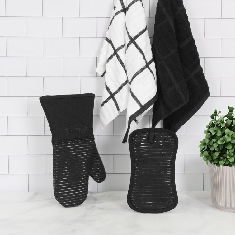 Black Cotton Kitchen Gift Set with Towels and Mitts