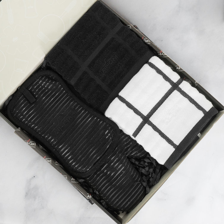 Black Cotton Kitchen Gift Set with Towels and Mitts