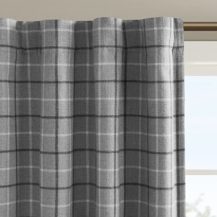 Gray Plaid Light-Filtering Polyester Curtain Panel with Fleece Lining