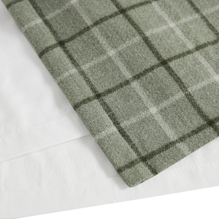Green Plaid Light-Filtering Polyester Curtain Panel