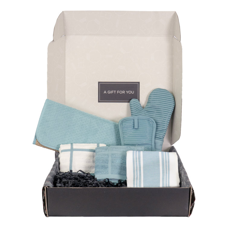 Blue Jacquard Kitchen Gift Set with Mitts and Towels