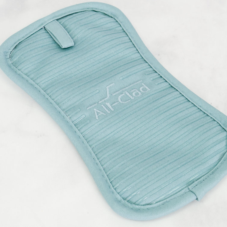 Blue Jacquard Kitchen Gift Set with Mitts and Towels