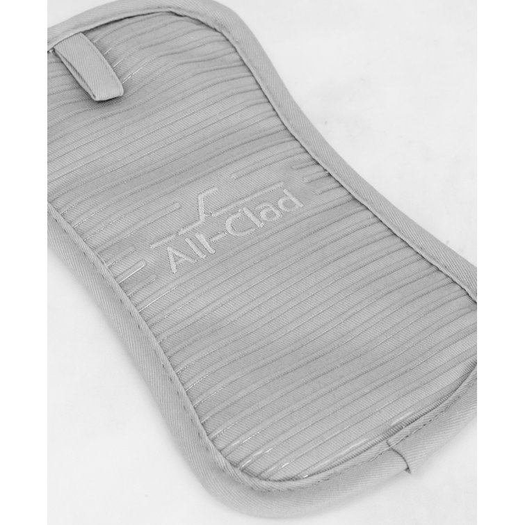 Gray Jacquard Kitchen Gift Set with Mitt and Towels