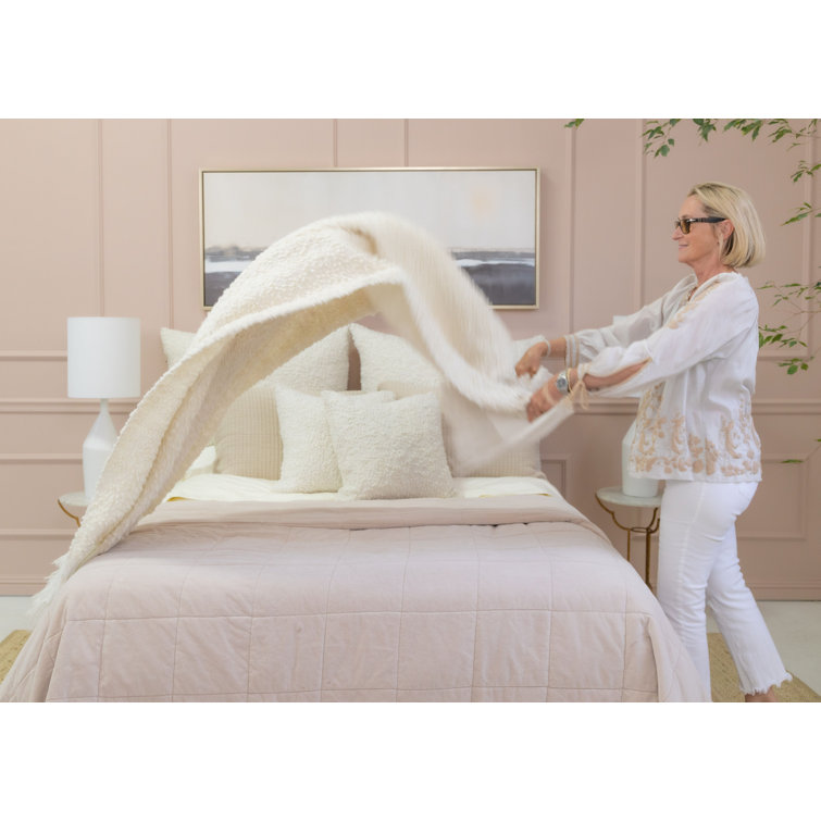White Wool and Polyfill Fringe Throw Blanket