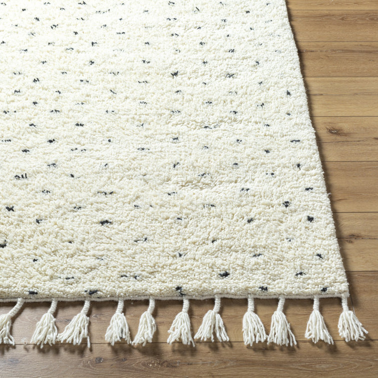Kyra White and Black Wool Geometric 8' x 10' Rug