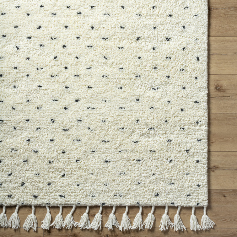 Kyra White and Black Wool Geometric 8' x 10' Rug