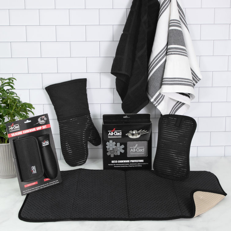 Black and Gray Silicone Cookware Gift Set