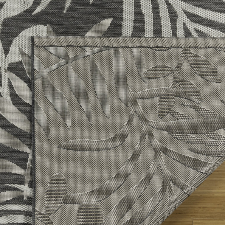120" x 94" Gray and White Botanical Indoor/Outdoor Rug