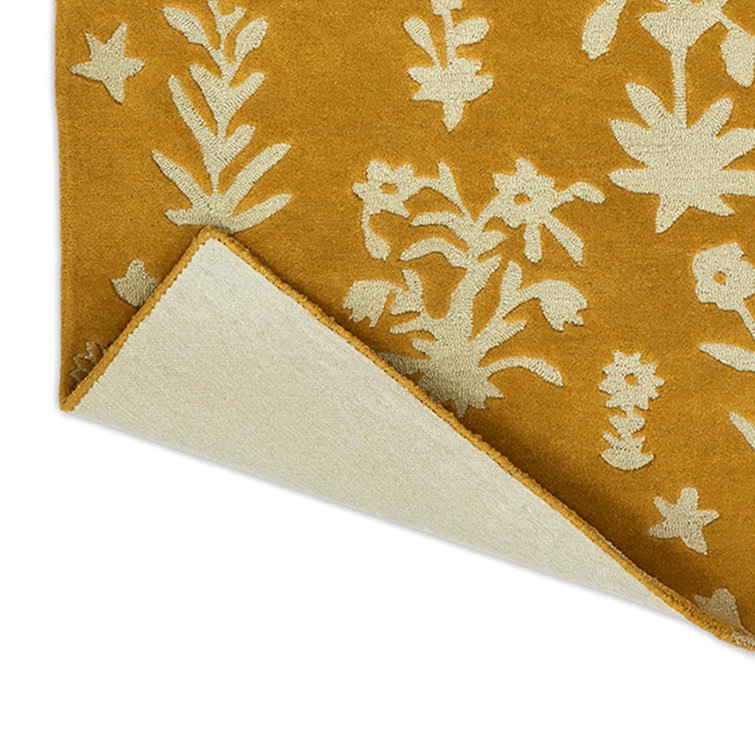 Handmade Gold Floral Wool Area Rug 5'6" x 7'9"