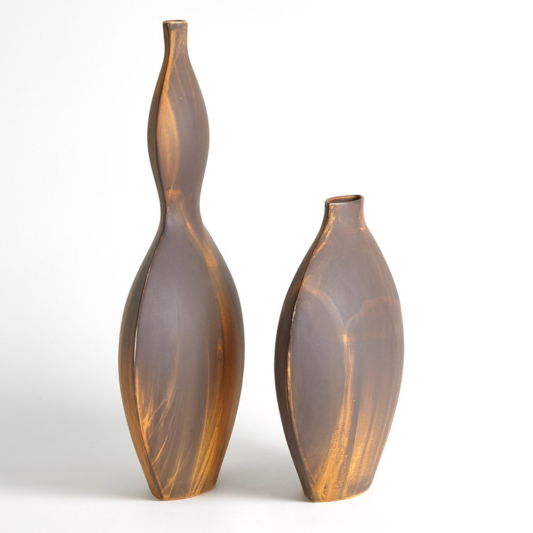 Helios Matte Brown Ceramic Table Vase
