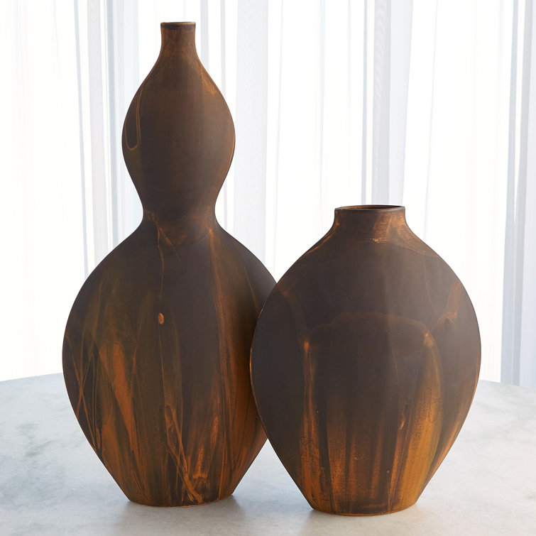 Helios Matte Brown Ceramic Table Vase