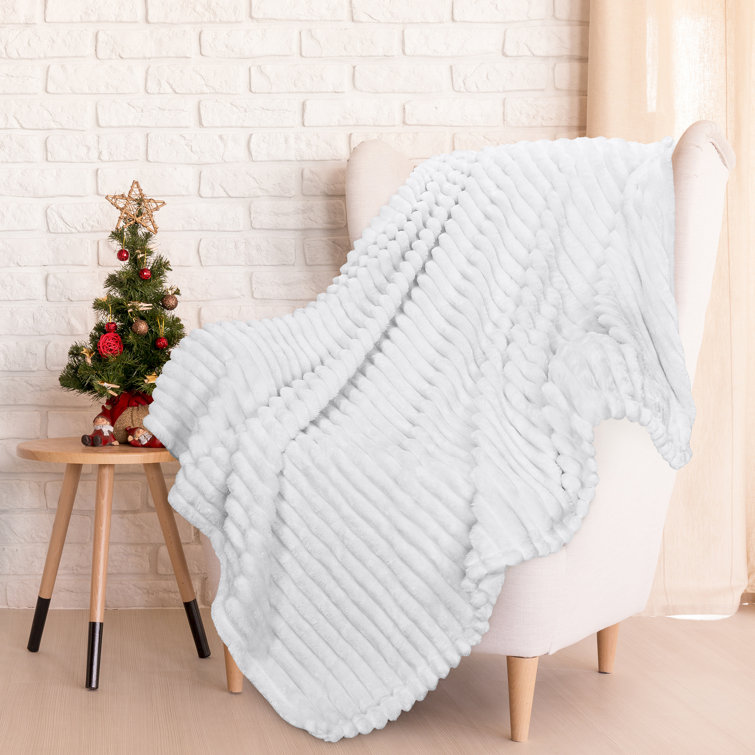 Catalonia Cozy Fleece Throw Blanket, White 50"x60", All-Season Comfort