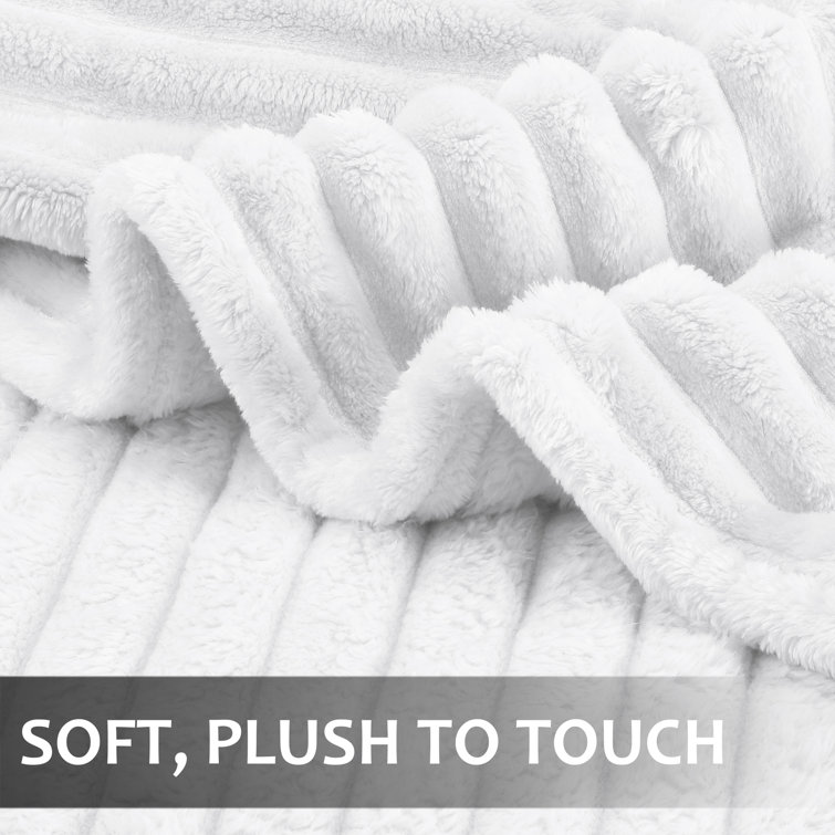 Catalonia Cozy Fleece Throw Blanket, White 50"x60", All-Season Comfort