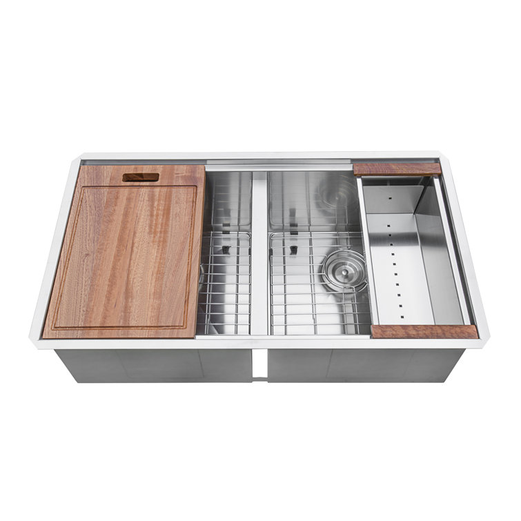 Ruvati RVH8345 Ruvati 30-inch Workstation Ledge 50/50 Double Bowl Undermount 16 Gauge Stainless Steel Kitchen Sink