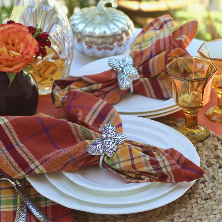 Set of 4 Silver Pine Cone Aluminum Napkin Rings