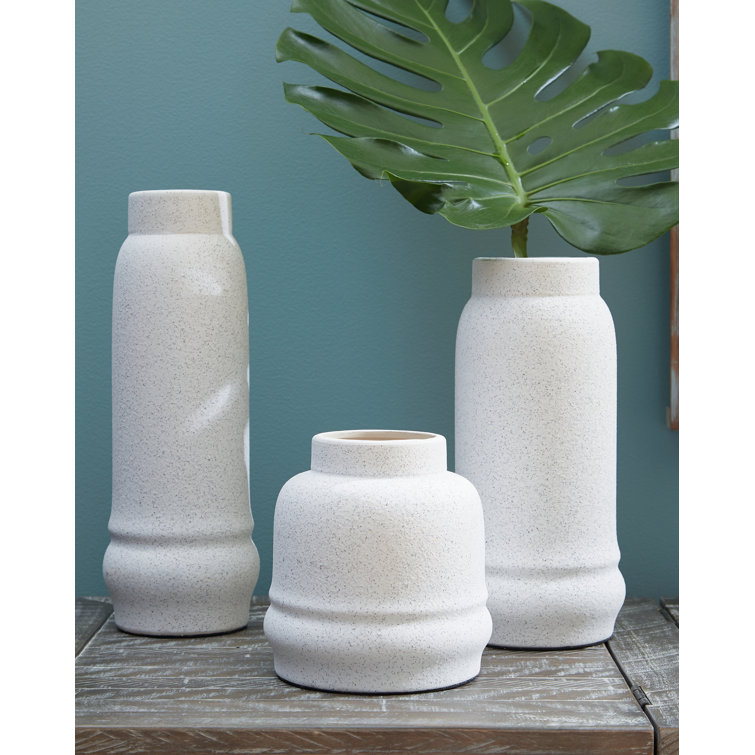 Jayden Textured White Ceramic Table Vase Trio