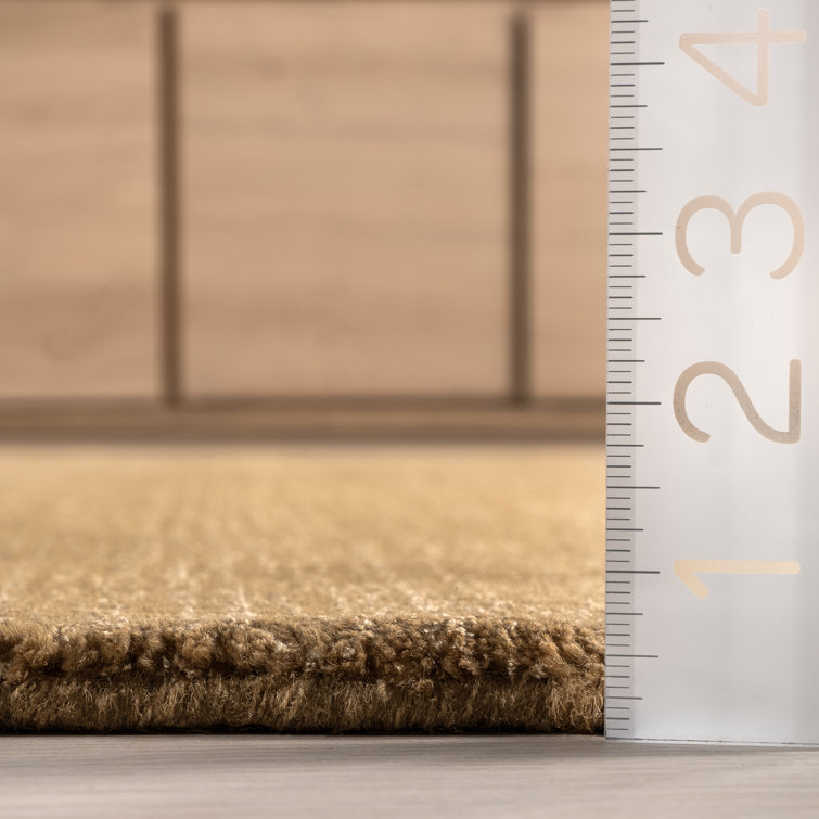Handmade Wheat Solid Wool Rectangular Area Rug, 5' x 8'