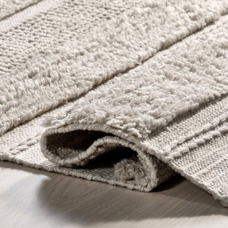 Cream Textured Synthetic 4' x 6' Rectangular Area Rug