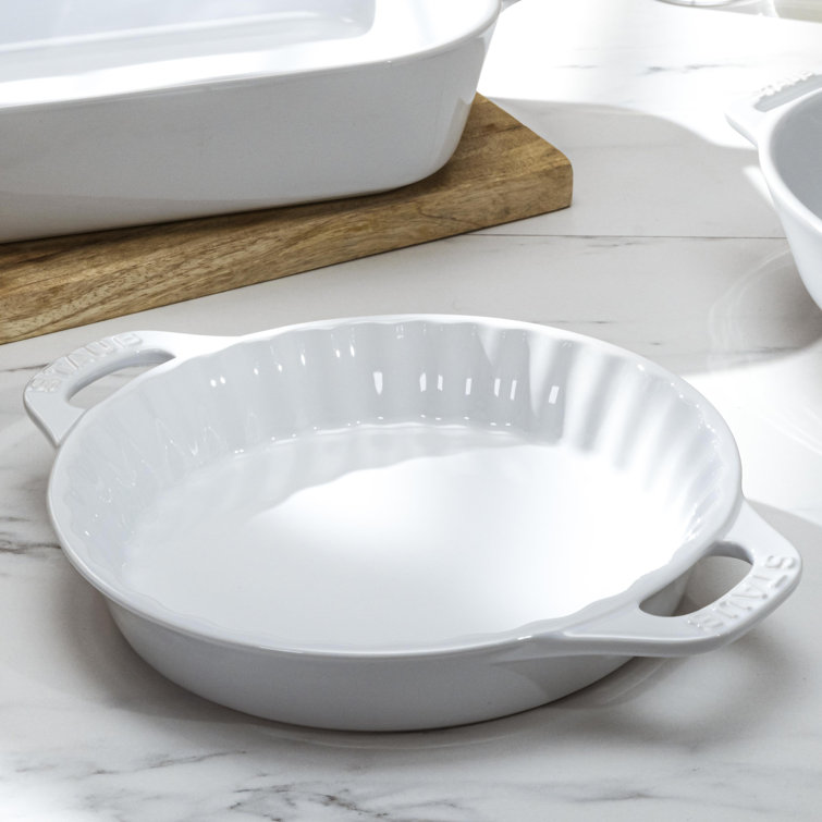 Cherry Red Ceramic 9-inch Pie Dish
