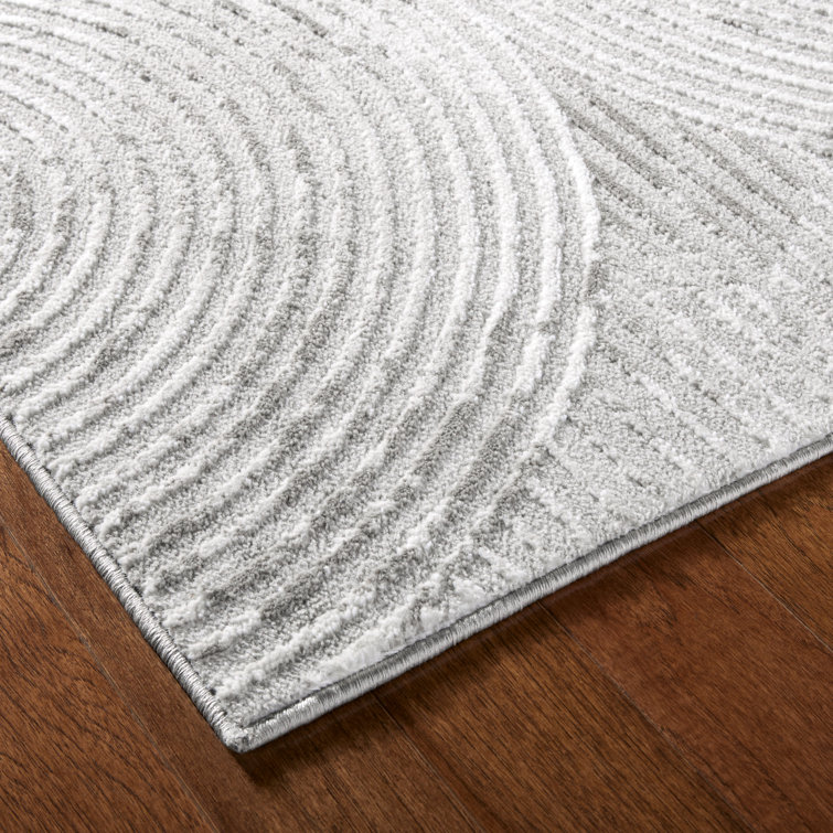 Maya Gray High-Low Texture Synthetic Area Rug 5'2" x 7'2"