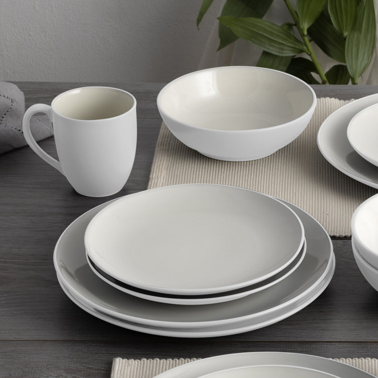 White Ceramic Minimalist Dinner Plates Set of Four