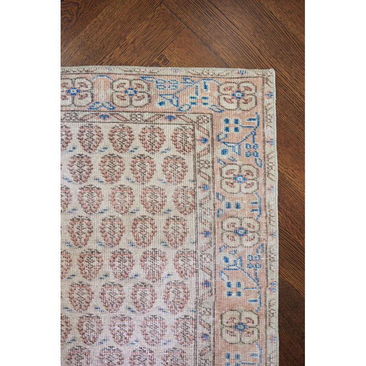 Dorset Blush Floral Rectangular 5' x 7'6" Synthetic Rug