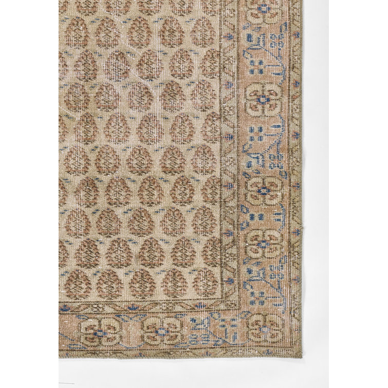 Dorset Blush Floral Rectangular 5' x 7'6" Synthetic Rug