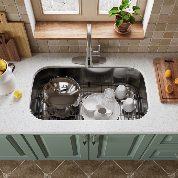 32'' Brushed Stainless Steel Undermount Single Bowl Kitchen Sink