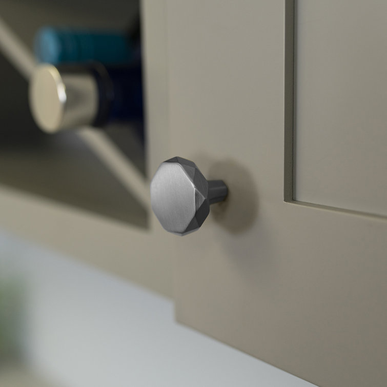 Satin Nickel Faceted Round Cabinet Knob 10-Pack