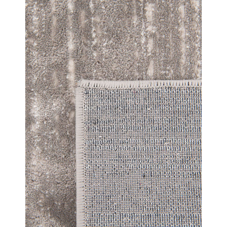 Elegant Gray 4' x 6' Rectangular Easy-Care Synthetic Area Rug