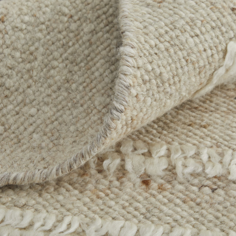 Ashby 2' x 3' White and Tan Wool Area Rug