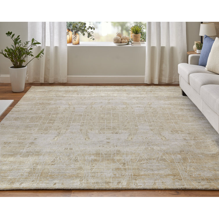 Eastfield Ivory and Gold Abstract Wool Viscose Area Rug 4' x 6'