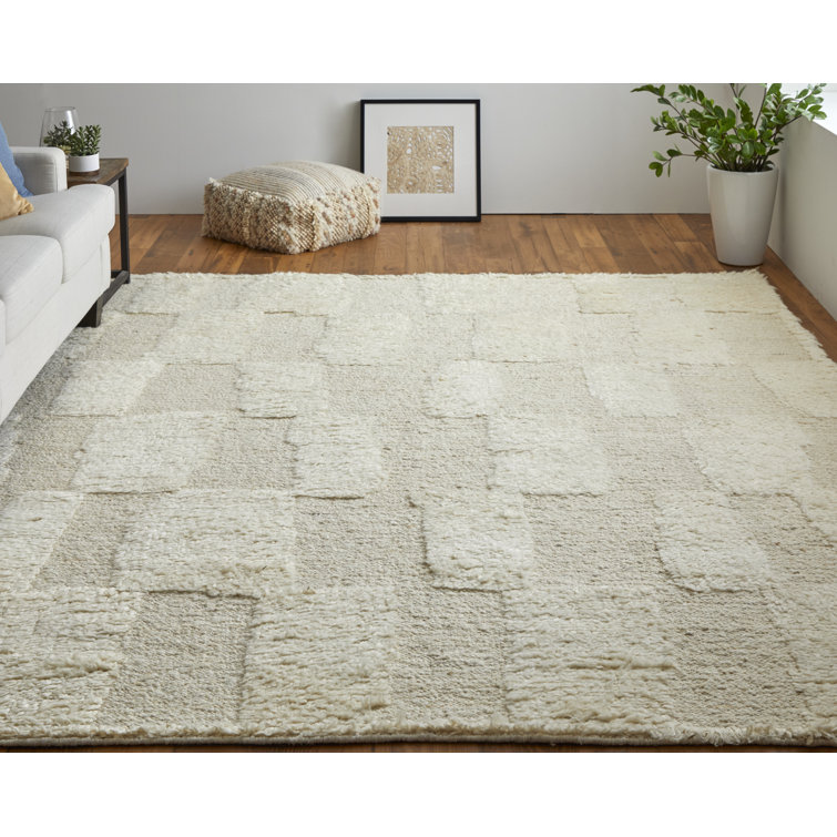Handmade Ivory Geometric Wool Rectangular Area Rug 3'6" x 5'6"
