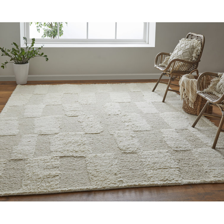 Ivory Geometric Handwoven Wool Rectangular Area Rug 2' x 3'