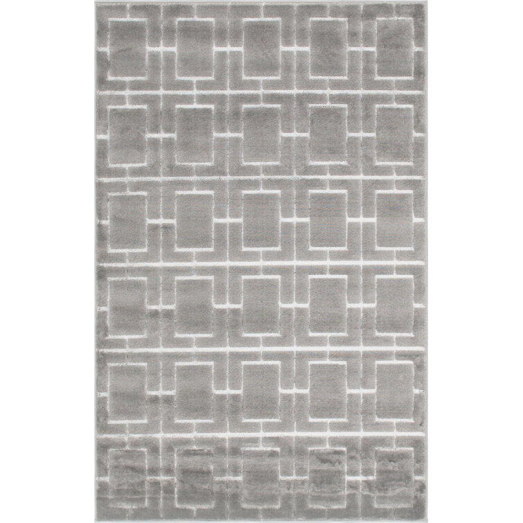 Uptown Chic 4' x 6' Geometric Gray Silver Easy-Care Area Rug